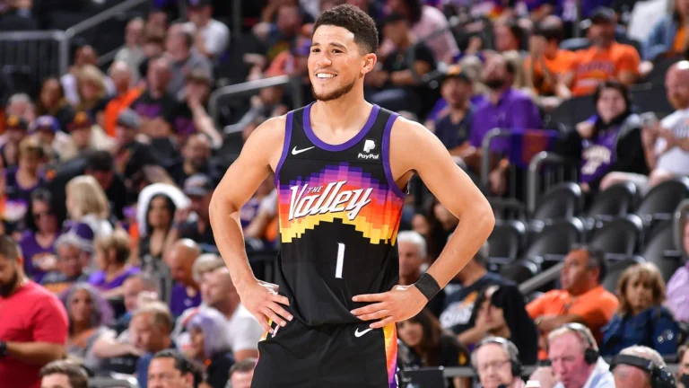 Devin Booker Stats, Salary, Net worth, Age, Height, Girlfriend